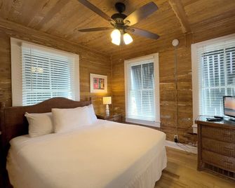 Tropical Utopia By Rent Key West Vacations -Quiet/Gated/Pool/Balcony/Pet Friendl - Key West - Slaapkamer