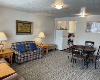 Pacific Motel and RV - Westport - Sala de estar