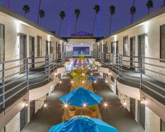 Comfort Inn Santa Monica - West Los Angeles - Santa Monica - Building