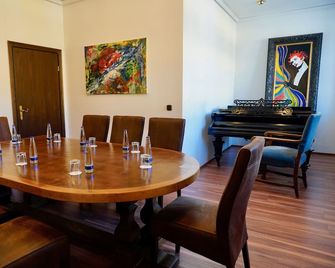 Endorfer Hof - Bad Endorf - Sală de mese