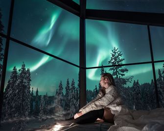Magical Pond Nature Igloos - Ruka