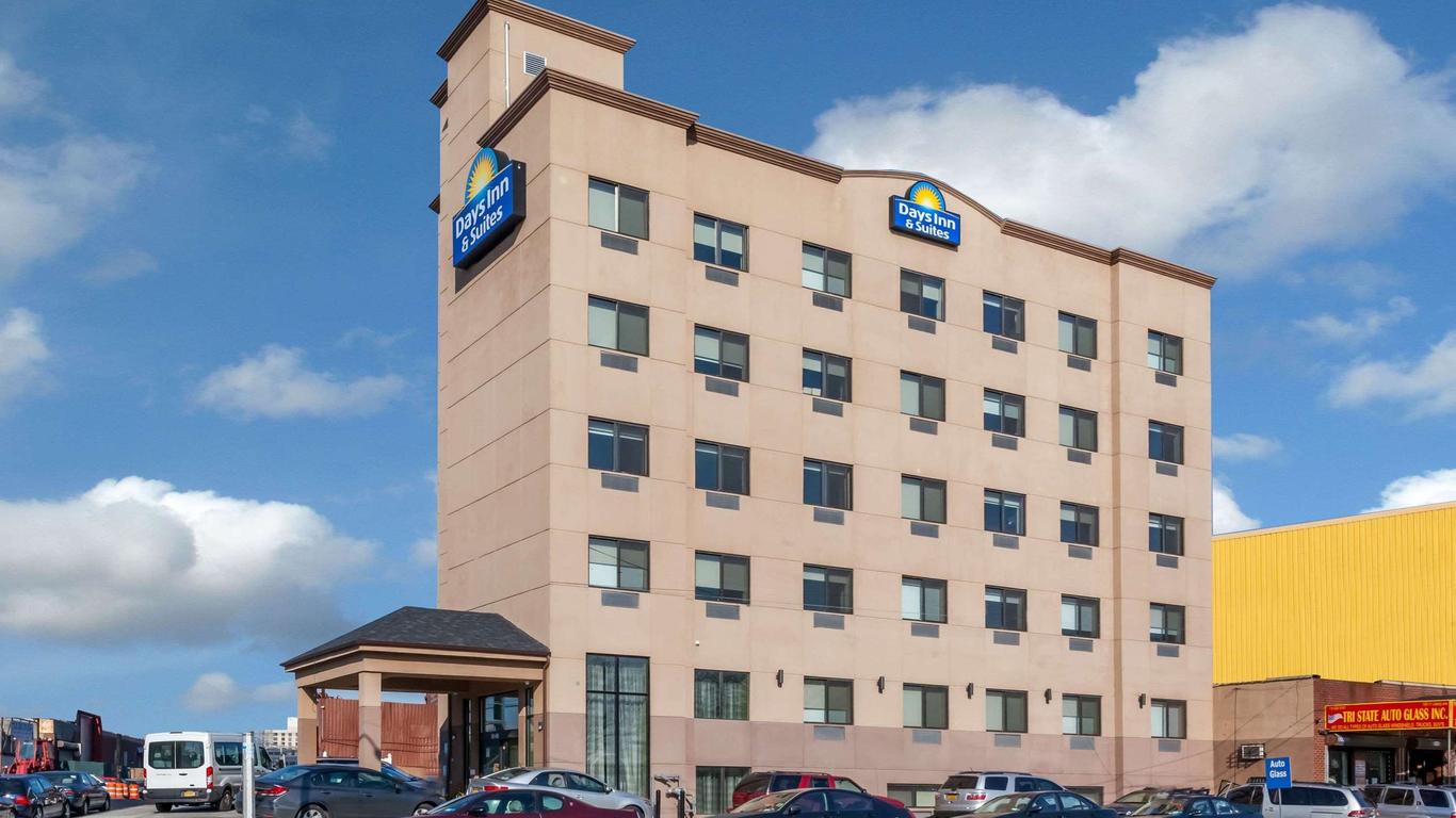 Days Inn & Suites By Wyndham Jamaica Jfk Airport