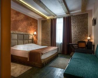 Castle Hotel Daniel - Baraolt - Bedroom