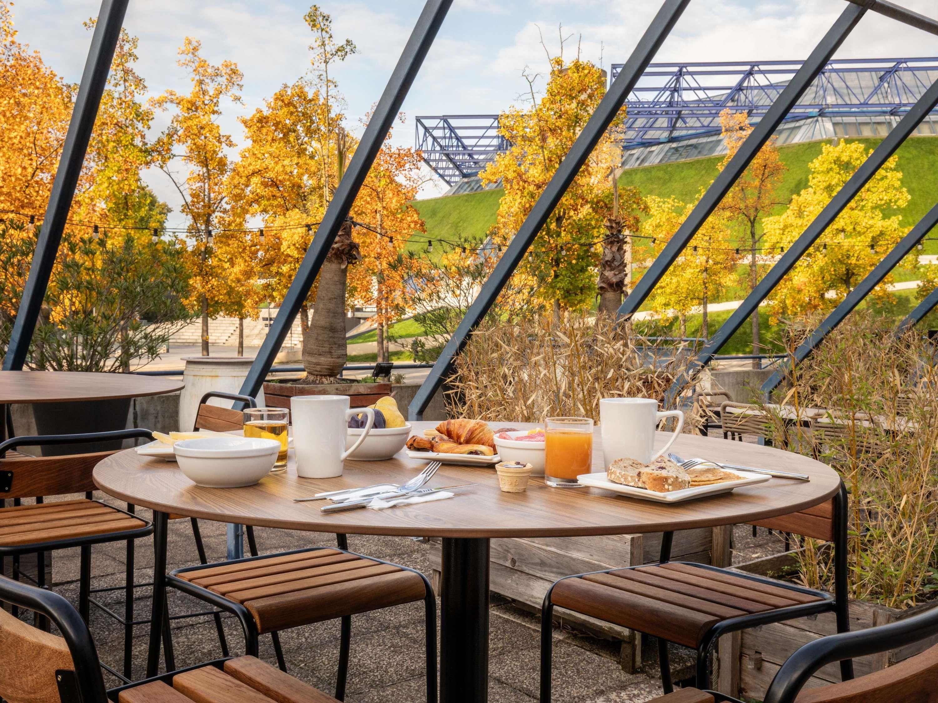 ibis Styles Paris Bercy - París - Bar