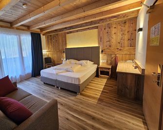 Hotel Mirabel - St. Vigil - Schlafzimmer