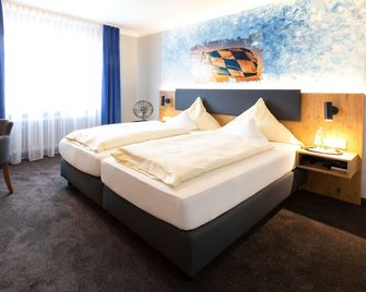 Ambient Hotel am Europakanal - Fürth - Bedroom