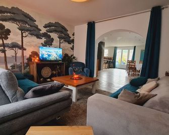 Proche de Lille Grand gîte pour 9 personnes - Haucourt - Sala de estar