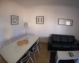 Monte Gordo Prestige Apartments - Monte Gordo - Wohnzimmer