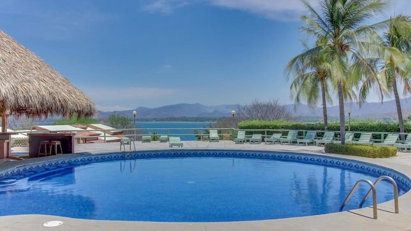 Flamingo Marina Resort