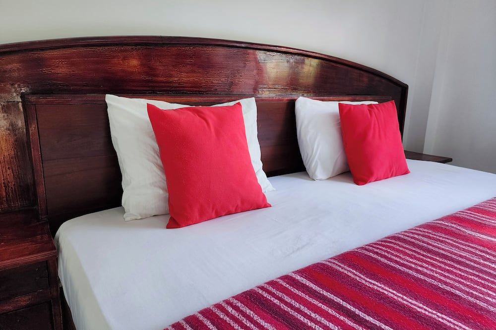 Airport Green View Resort