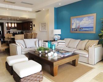 Cap Cana Luxurious Marina Condo - Punta Cana - Living room