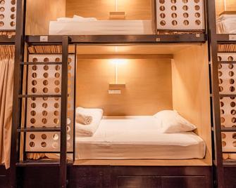 The Dorm Hostel - Phuket City - Bedroom