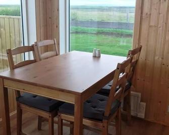 Hekla Adventures - Hvolsvöllur - Dining room
