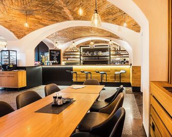 Hotel Mariel Znojmo - Znojmo - Bar