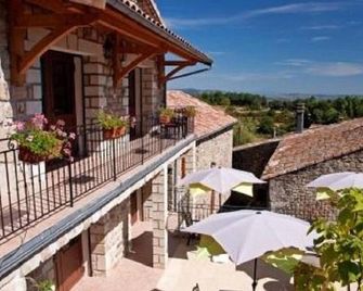 Aux Vieux Arceaux - Mercuer - Balkon