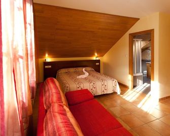 Complejo Turístico Bielsa Hotel y camping - Bielsa