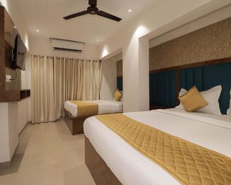 Hotel The Crystal Palace Bettiah - Bettiah