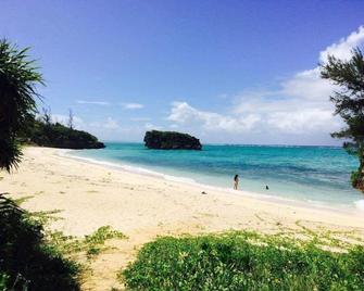 Majin-No-Tsubo - Nakijin - Playa