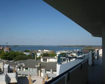 Apart Hotel Atlantic - Grado - Balcony