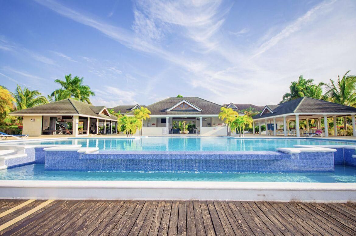 Mahoe Villa Richmond Estate - Priory - Piscina