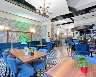 迪亞門特廣場經濟酒店 - 格利維採 - 格利維采 - 餐廳