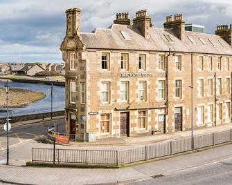 Mackays Hotel - Wick - Building