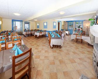 Rod & Seve - Poule-les-Écharmeaux - Restaurante