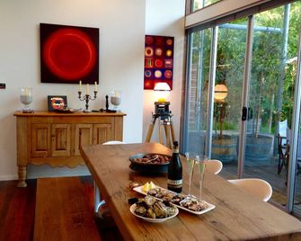 Arthouse Bay of Fires - Binalong Bay - Comedor