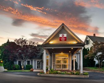 Best Western Plus Cold Spring - Plymouth - Budova