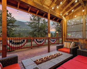 Wildwood Inn - Estes Park - Balcony