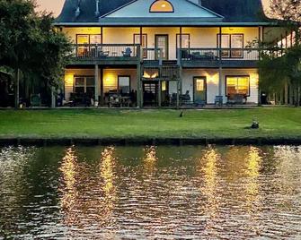The Bayou Shack - Angleton - Gebouw