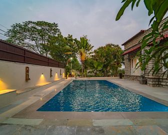 Sajjan Niwas Homestay - Udaipur - Pool
