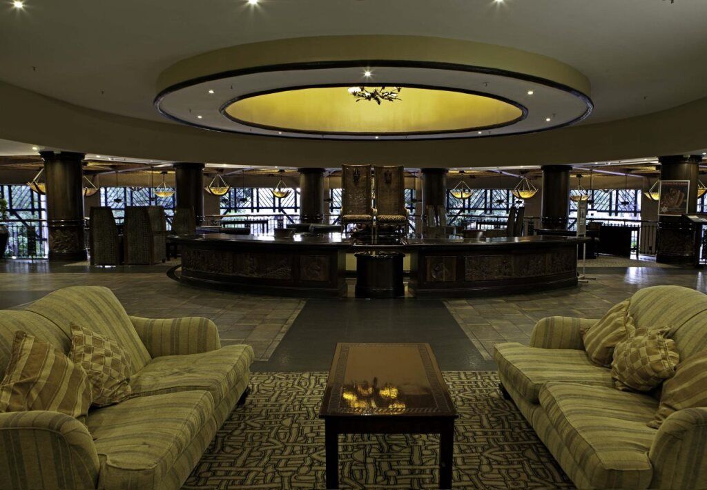 ذا كينجدوم آت فيكتوريا فولز