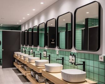 Colo Colo. The Smart Hostel Valencia - Valensiya - Banyo