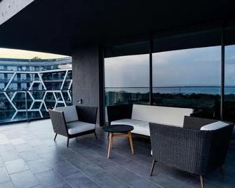 بوسفوروس سورجون هوتل - شامل جميع الخدمات - سيد - شرفة