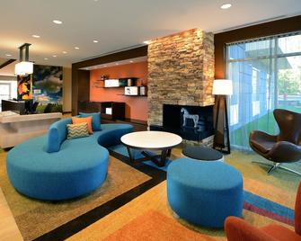 Fairfield Inn & Suites by Marriott Raleigh Capital Blvd./I-540 - Raleigh - Lobby