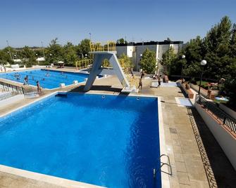 Hotel Eurosol Alcanena - Alcanena - Pool