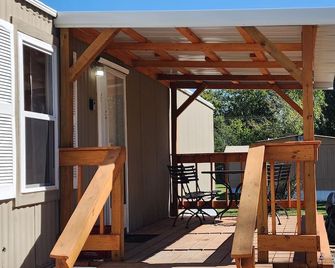 Pop's Place -Lakeview 3bd 2 Ba On 6 Acre - Fort Gibson - Patio
