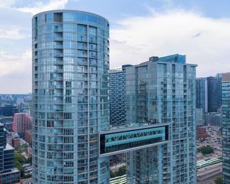 Sky Living Awesome Lake and City View - Toronto - Edificio