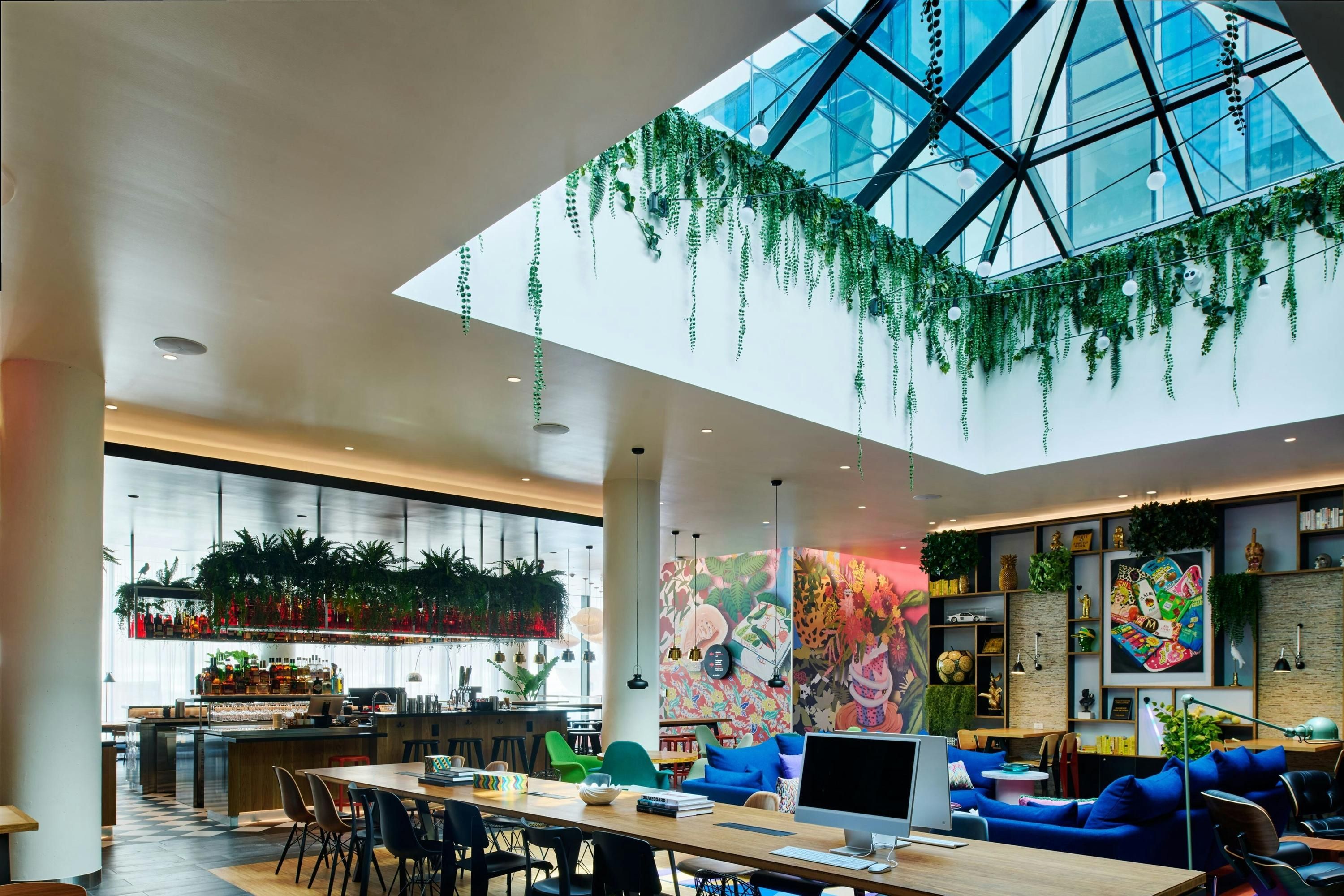 citizenM Miami South Beach thumbnail 3