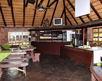 Roydon Private Game Reserve - Queenstown - Restaurante