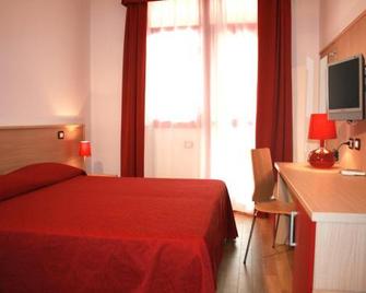 Hotel Residence Key Club - Montalto di Castro - Camera da letto