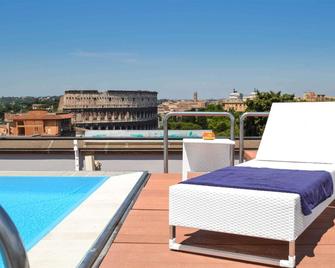 Mercure Roma Centro Colosseo - Rome - Pool