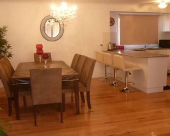 Cowes Holiday Haven - Property No.1 - Cowes - Jídelna