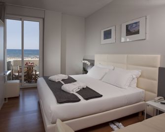 Hotel Ascot & Spa - Rimini - Makuuhuone