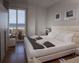 Hotel Ascot & Spa - Rímini - Habitación