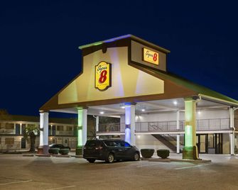 Super 8 by Wyndham Gulfport Airport NW/Near Biloxi - Gulfport - Edificio