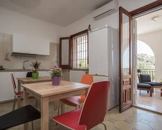 Bed & Breakfast Giulio - Noto - Eetruimte