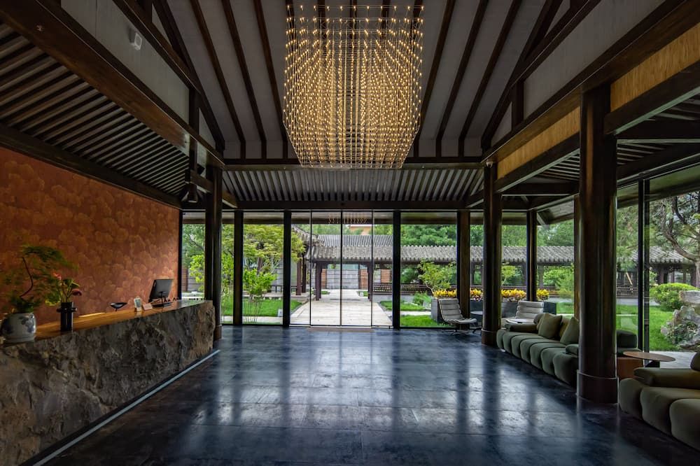 Beijing Aqua City Yipiao Hot Spring Resort - בייג'ין - לובי