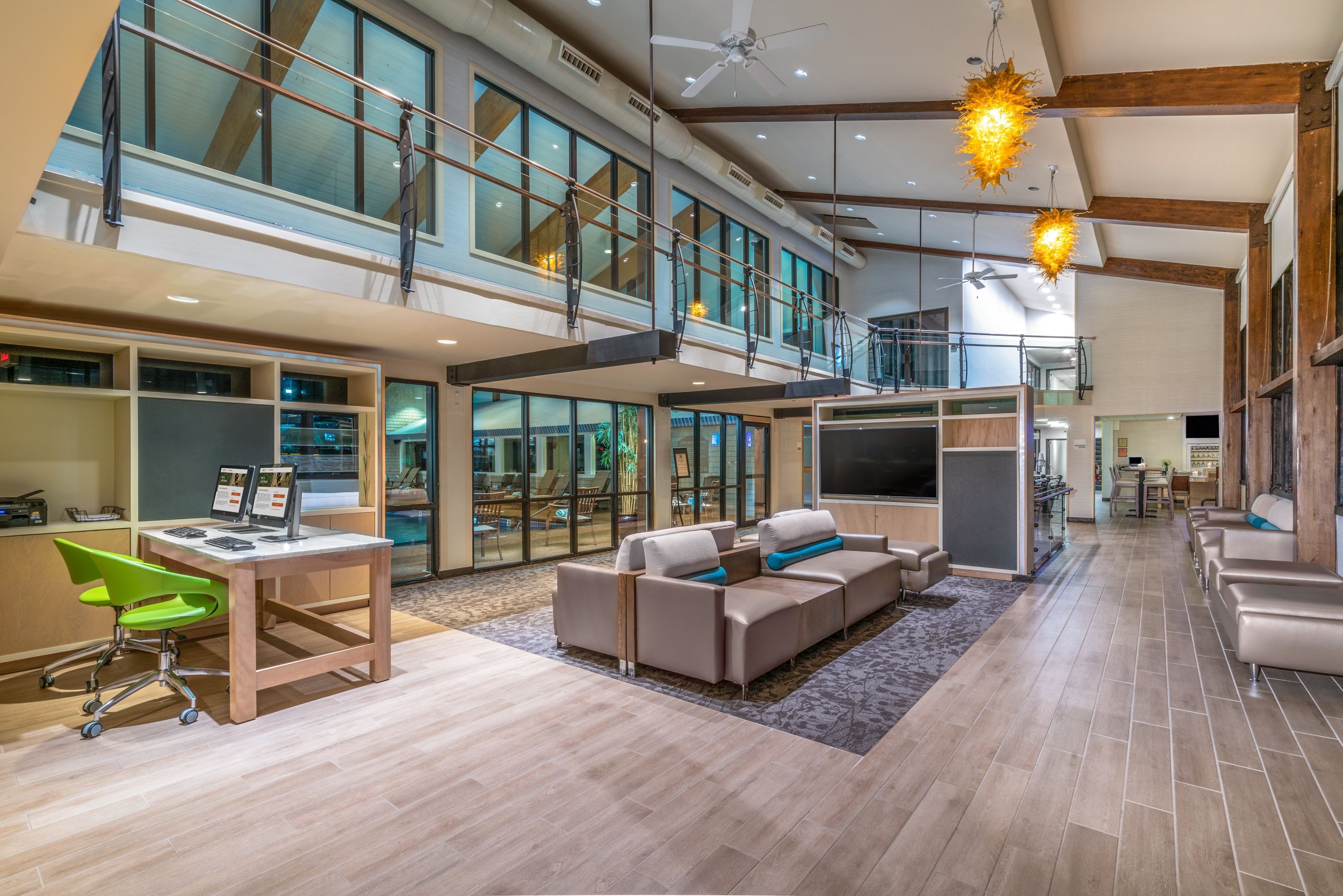 Holiday Inn Cape Cod - Hyannis By IHG - היאניס - לובי